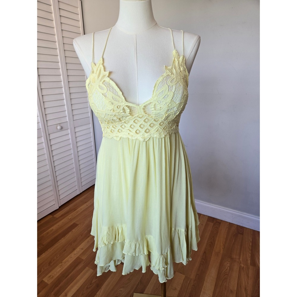 Free People Adella Slip Dress Butter Yellow Lace Mini Dress Size L Boho Coquette - Picture 2 of 9